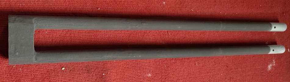 Silicon carbide heater, silicon carbide rods
