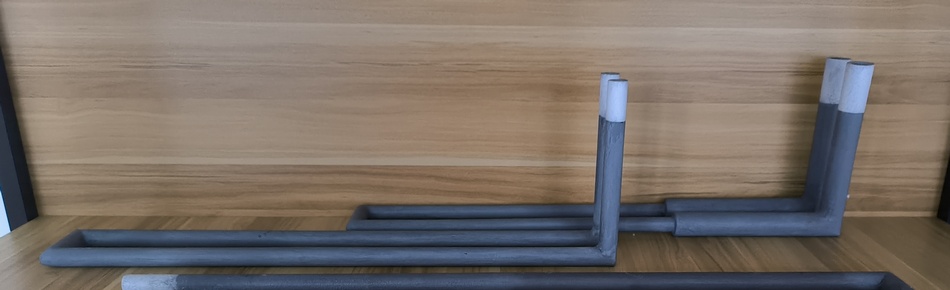 Silicon carbide heater, silicon carbide rods